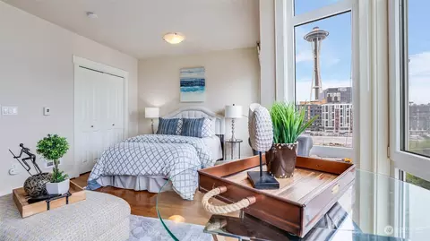 699 John St #603, Seattle, WA 98109
