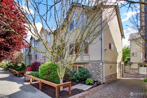 Exterior - 721 N 43rd St, Seattle, WA 98103 photo 7 of 10