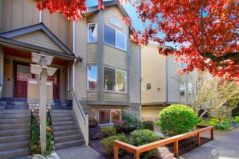 Exterior - 721 N 43rd St, Seattle, WA 98103 photo 2 of 10