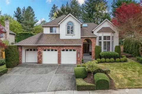 16845 SE 56th Pl, Bellevue, WA 98006