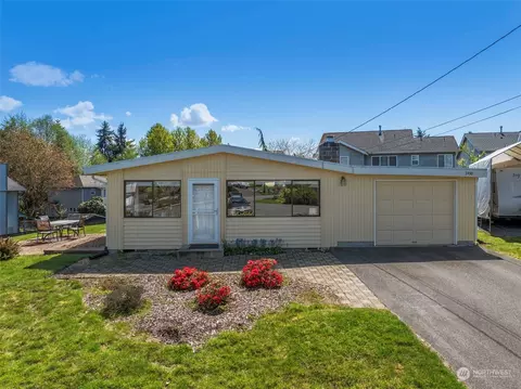 3430 206th Pl SW, Lynnwood, WA 98036