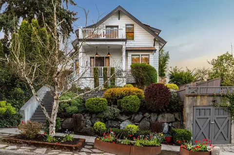 2312 E Mercer St, Seattle, WA 98112