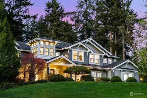 3934 Pennant Ct NW, Olympia, WA 98502