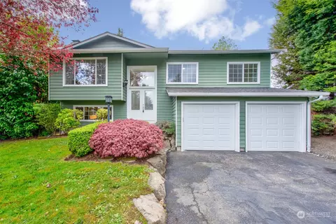 13203 129th Pl NE, Kirkland, WA 98034