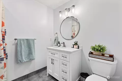 Bath - 35124 Mann Rd, Sultan, WA 98294 photo 1 of 3