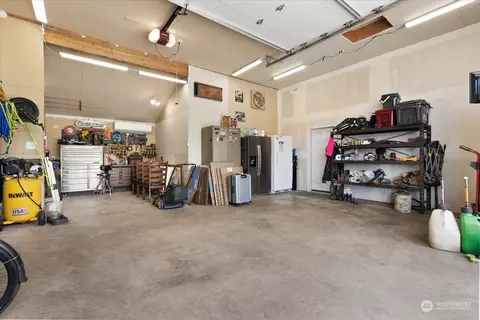 Exterior - 35124 Mann Rd, Sultan, WA 98294 photo 4 of 12