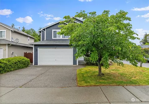 Exterior - 9829 10th Pl W, Everett, WA 98204 photo 2 of 4