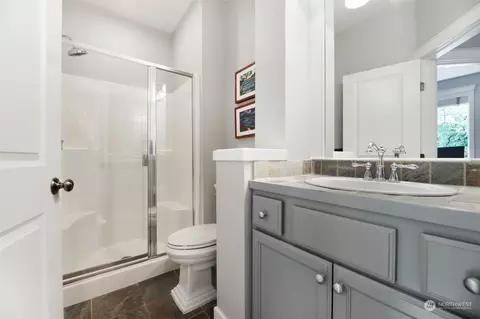 Bath - 16730 39th Ave SE, Bothell, WA 98012 photo 1 of 5