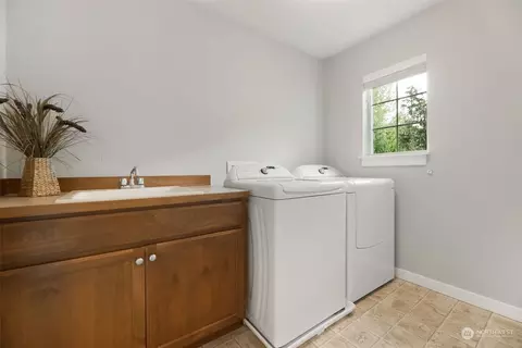 Other - 16730 39th Ave SE, Bothell, WA 98012 photo 6 of 8