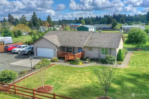 9425 180th Way SW, Rochester, WA 98579