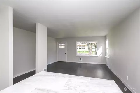 1429 8th Ave, Longview, WA 98632 photo 3