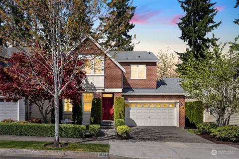 18244 NE 111th St, Redmond, WA 98052