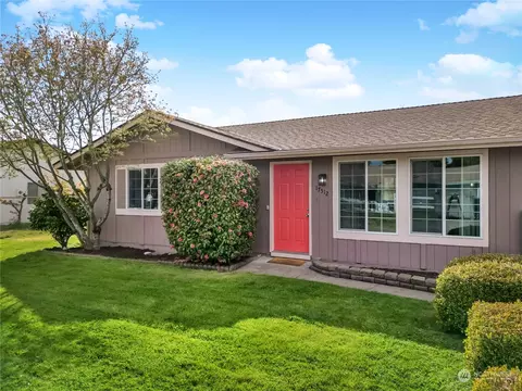 Exterior - 17512 6th Ave E, Spanaway, WA 98387 photo 3 of 6