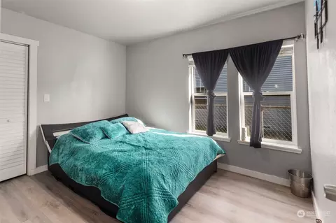 Bedroom - 1611 Walnut St, Everett, WA 98201 photo 2 of 2