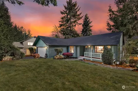 7025 E Dakota St, Port Orchard, WA 98366