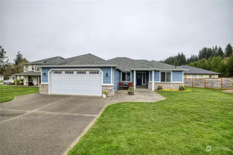 1240 Lawrence Dr, Montesano, WA 98563