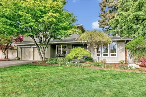 18215 149th Ave SE, Renton, WA 98058