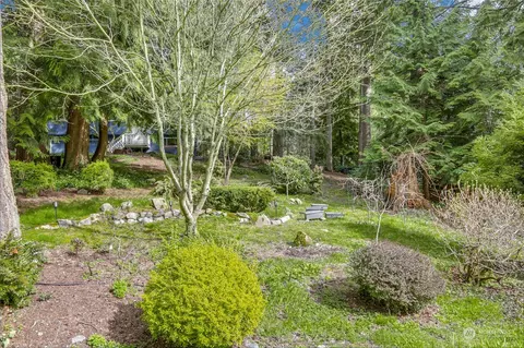 Exterior - 23221 53rd Ave SE, Bothell, WA 98021 photo 4 of 4