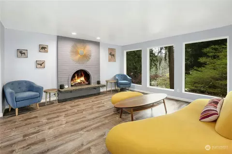 Living - 23221 53rd Ave SE, Bothell, WA 98021 photo 1 of 2