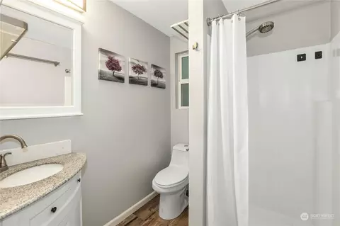 Bath - 23221 53rd Ave SE, Bothell, WA 98021 photo 1 of 2