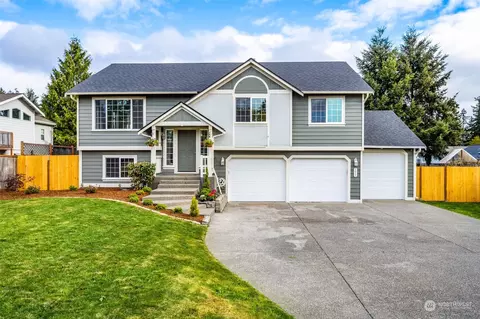 7017 198th St E, Spanaway, WA 98387
