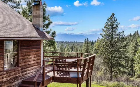 2830 Ley Rd, Cle Elum, WA 98922