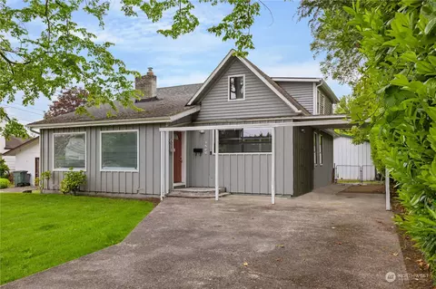 1466 Franklin St, Enumclaw, WA 98022