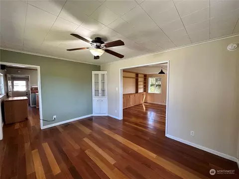 Living - 51 E Runnion Rd, Sequim, WA 98382 photo 4 of 4