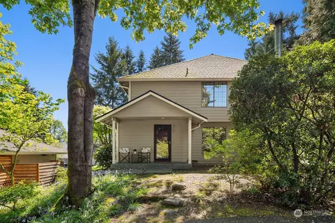 8619 139th Ave NE, Redmond, WA 98052