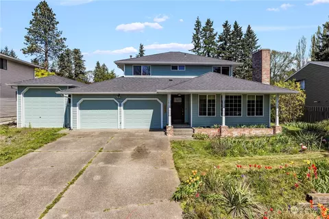 3022 SW 109th St, Seattle, WA 98146