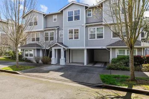 6809 Holly Dr S #C2, Seattle, WA 98118