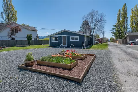 607 Marine Dr, Bellingham, WA 98225
