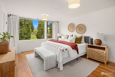 Bedroom - 1532 15th Ave E, Seattle, WA 98112 photo 1 of 2