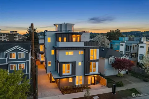 2417 NW B Nw 60th St, Seattle, WA 98107