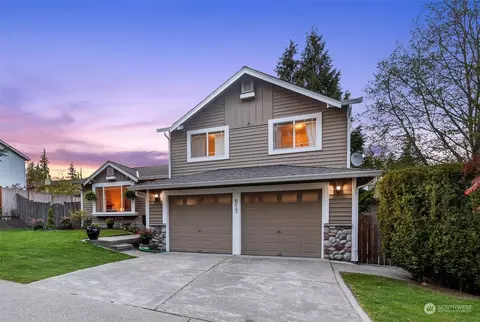 Exterior - 513 211 Pl SE, Bothell, WA 98021 photo 2 of 17