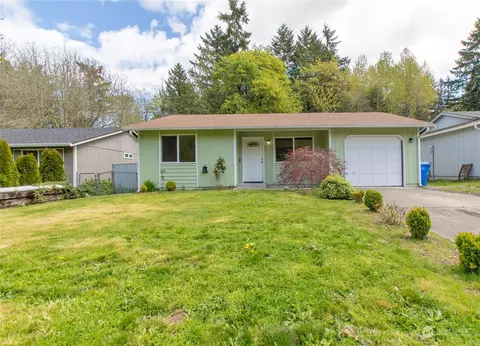 3004 Saint James Ct NW, Olympia, WA 98502