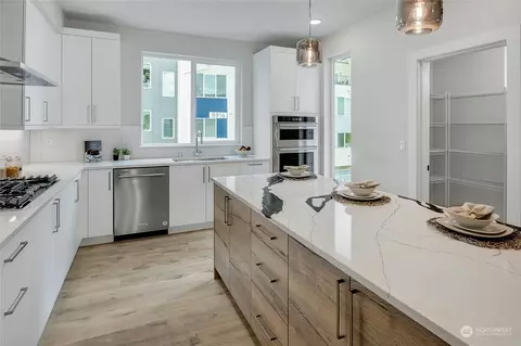 8911 NE 173rd Pl #D, Bothell, WA 98011 photo 11