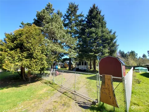 29206 S Ln, Ocean Park, WA 98640