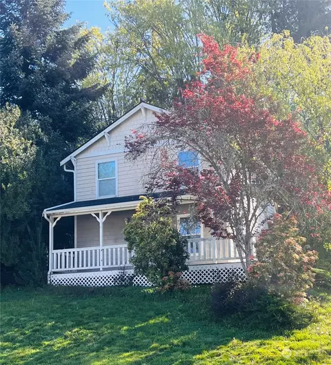 26408 Granny Smith Ln NE, Kingston, WA 98346