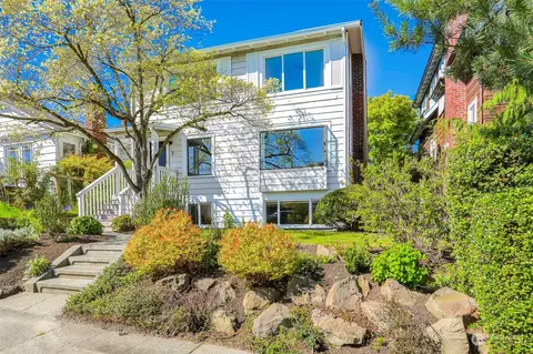 1356 N 78th St, Seattle, WA 98103