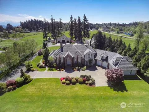 12310 12th St E, Edgewood, WA 98372