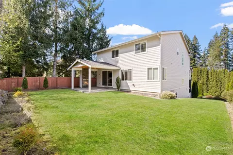 Exterior - 23319 15th Ave SE, Bothell, WA 98021 photo 6 of 8