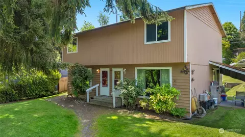 4610 S 3rd Ave, Everett, WA 98203