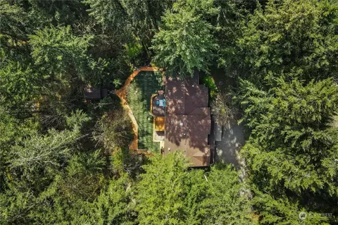 22505 SE 329th St, Black Diamond, WA 98010
