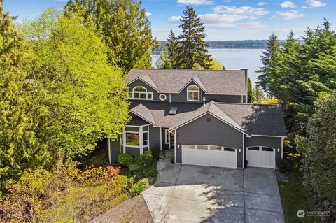 13626 Briggins Pl NE, Poulsbo, WA 98370