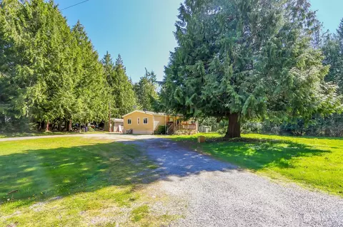 7626 165th St NW, Stanwood, WA 98292