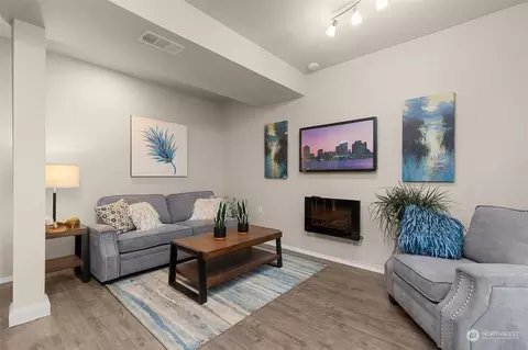 Living - 21701 4th Ave SE, Bothell, WA 98021 photo 6 of 7