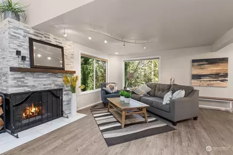 Living - 21701 4th Ave SE, Bothell, WA 98021 photo 1 of 7