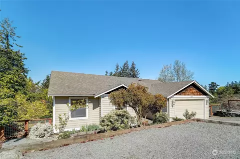 185 Sky Vista Pl, Camano Island, WA 98282