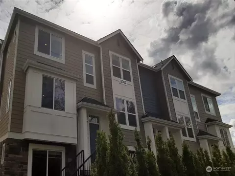 12002 NE 194th Ct #C, Bothell, WA 98011